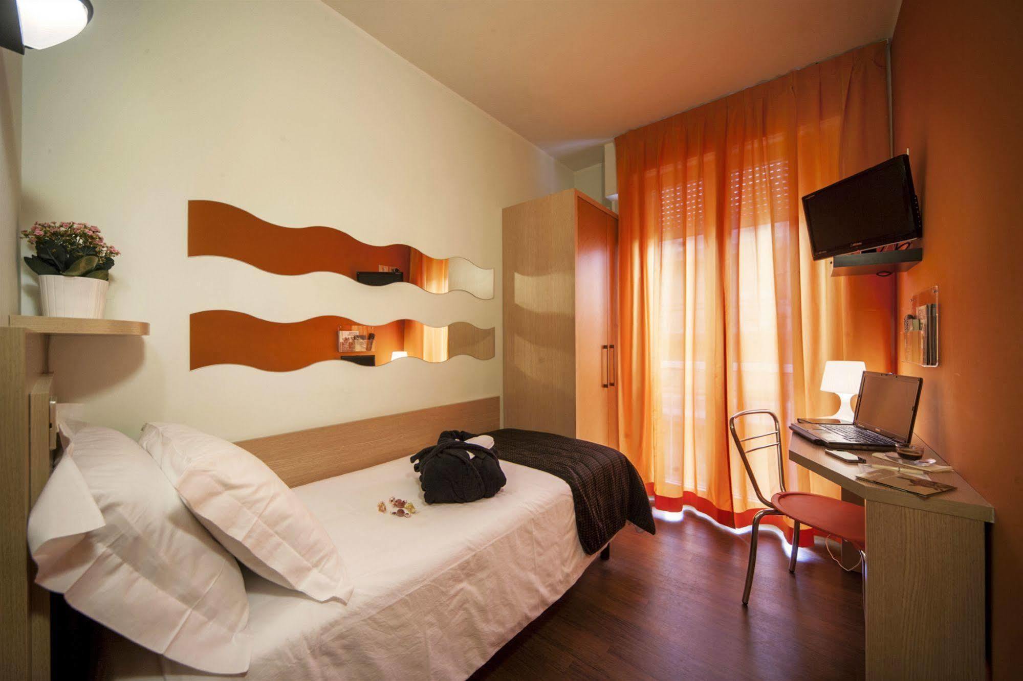 Polo Beyou 3* Riccione